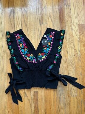 Embroidered V-Neck Black Crop Top with Side Ties